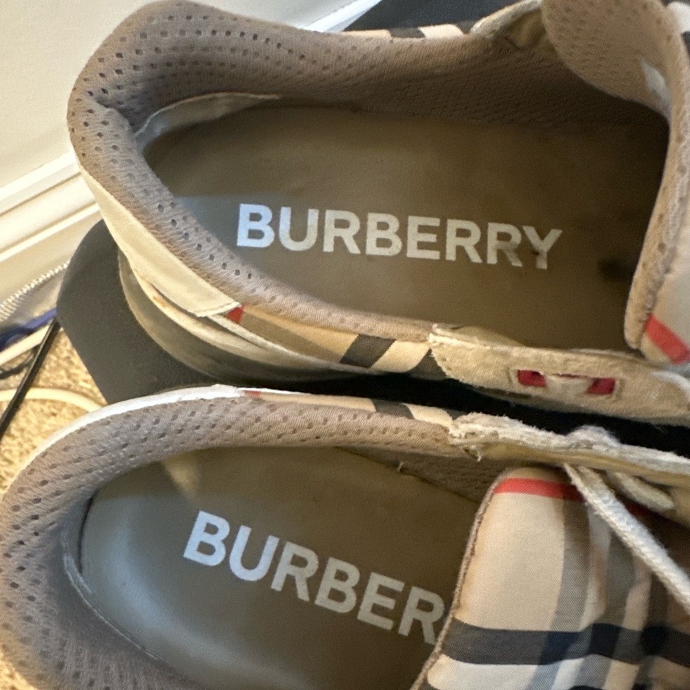 Burberry Gray and Brown Sneakers with Geometric Tread - Picture 5 of 6